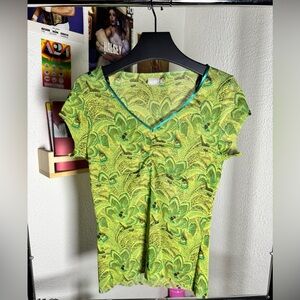 Vintage Mesh Floral Tee – WE Fashion